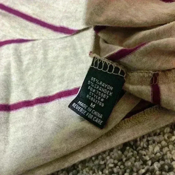 JUNIPER LANE MATERNITY Beige Burgundy Striped V-Neck Long Sleeve M - Picture 6 of 8